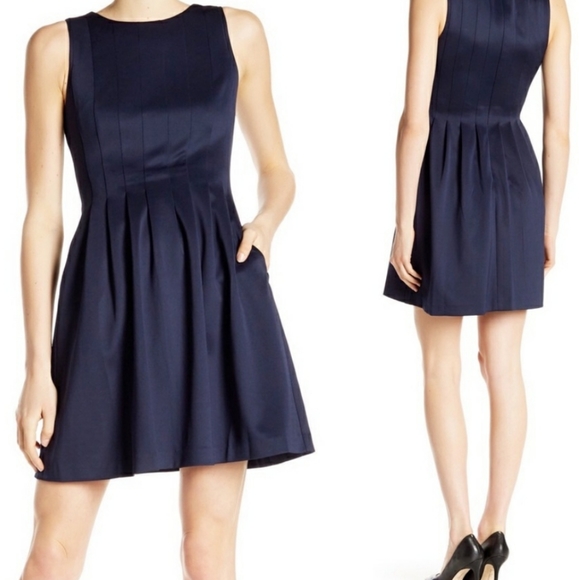 Vince Camuto Dresses & Skirts - Vince Camuto Fit & Flare Navy Dress Size 8